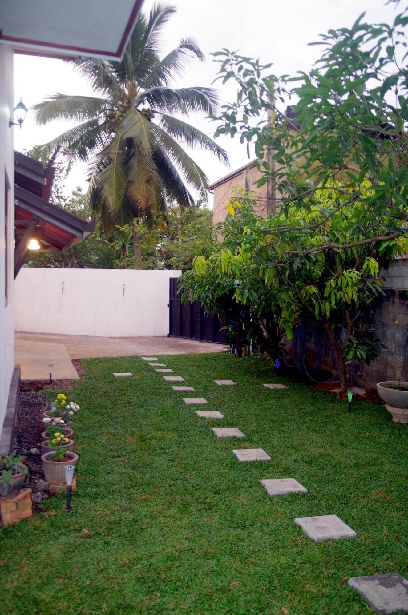 The Hermitage Negombo Kurana Katunayaka Екстер'єр фото