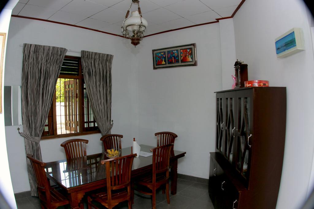 The Hermitage Negombo Kurana Katunayaka Екстер'єр фото